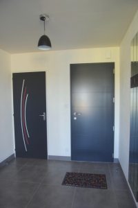 Porte entrée Canopée vue de l'intérieur Voulmentin -79